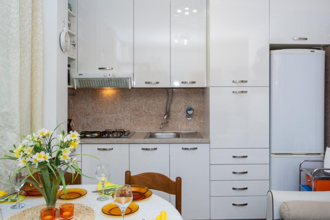 Apartman Dag Подстрана Екстер'єр фото