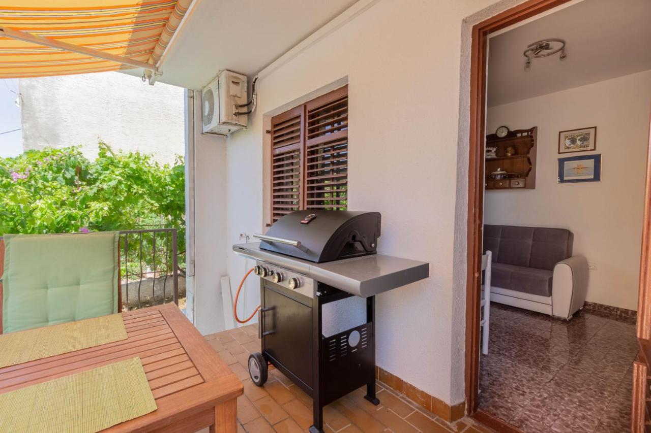 Apartman Dag Подстрана Екстер'єр фото